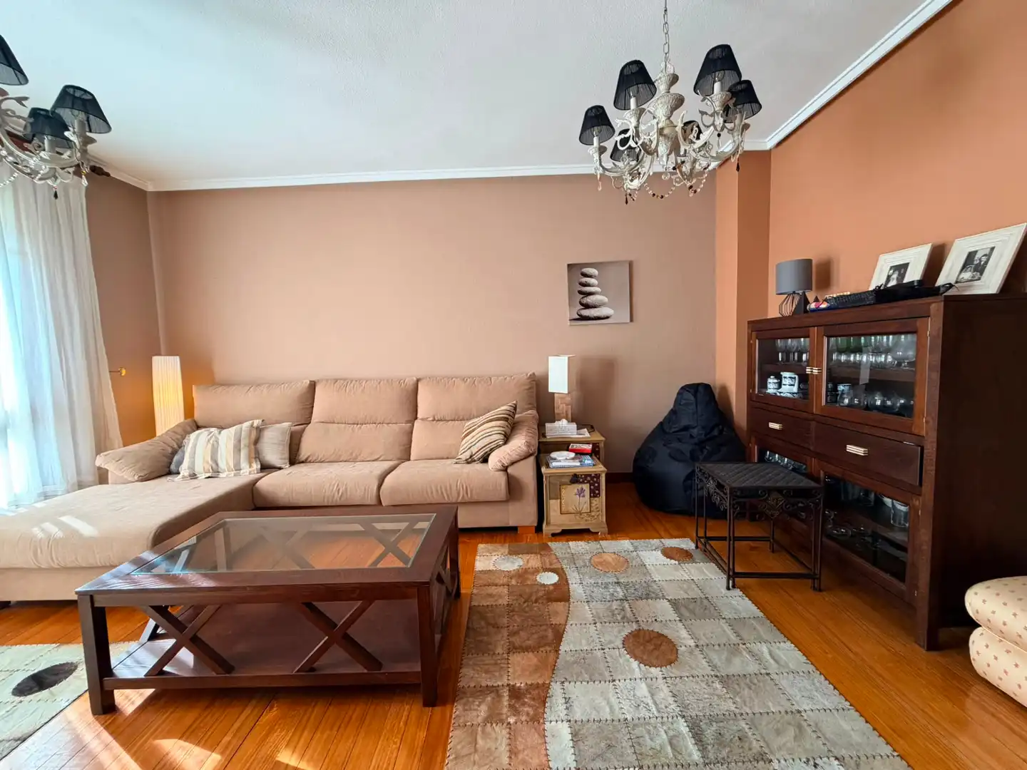 Sala d'estar de Casa o xalet de lloguer en Begonte amb Calefacció, Jardí privat i Terrassa