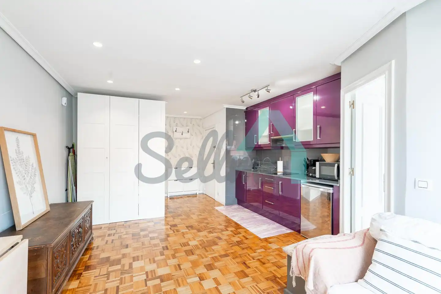 Cocina de Piso en venta en Oviedo  con Calefacción y Parquet