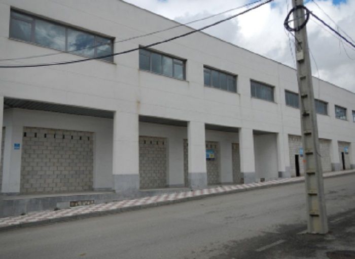Vista exterior de Oficina en venda en Alcalá del Río