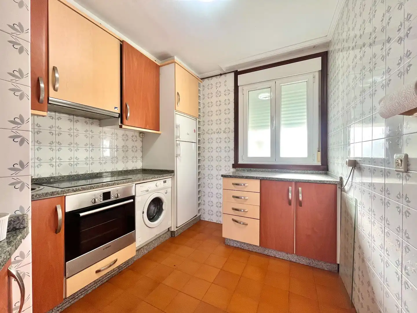 Küche von Wohnung zum Verkauf in Oleiros mit Heizung