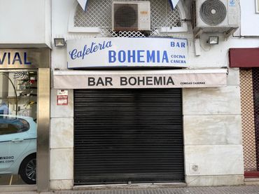Business premises for sale in Avenida Avenida Ana de Viya