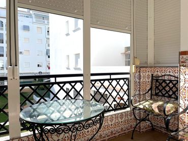 Flat with pool to rent in El Portil
