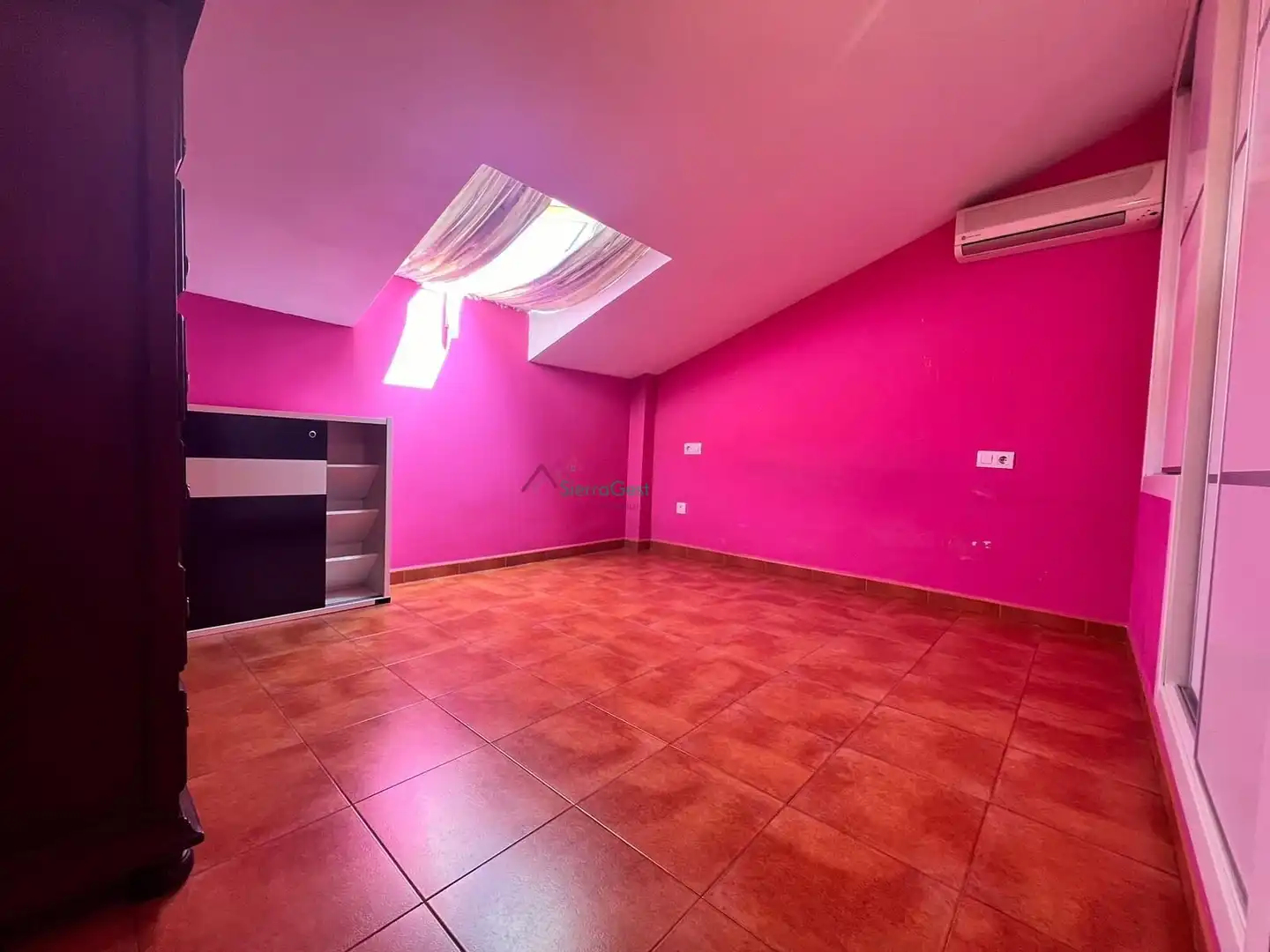 Maisonette zum Verkauf in Ubrique mit Klimaanlage