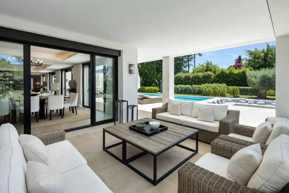 Chalet con piscina en venta en Nueva Andalucía, imagen 5