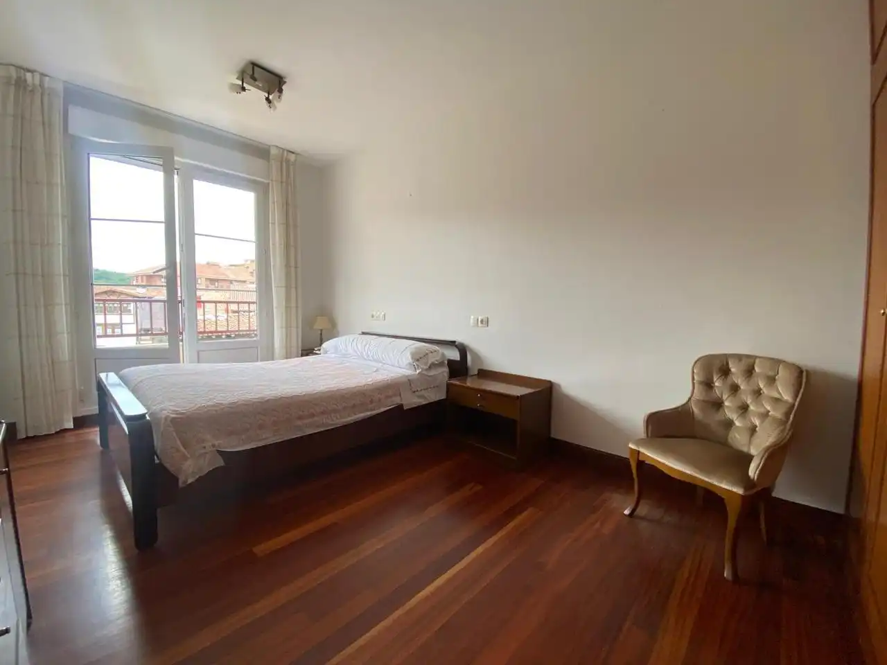 Habitación de Piso en venta en Otxandio con Calefacción y Balcón
