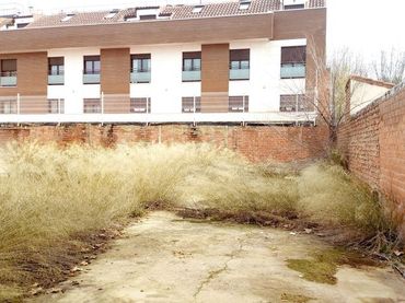 Wohnbaugrundstück zum Verkauf in Calle Juan de Vilaseca 9