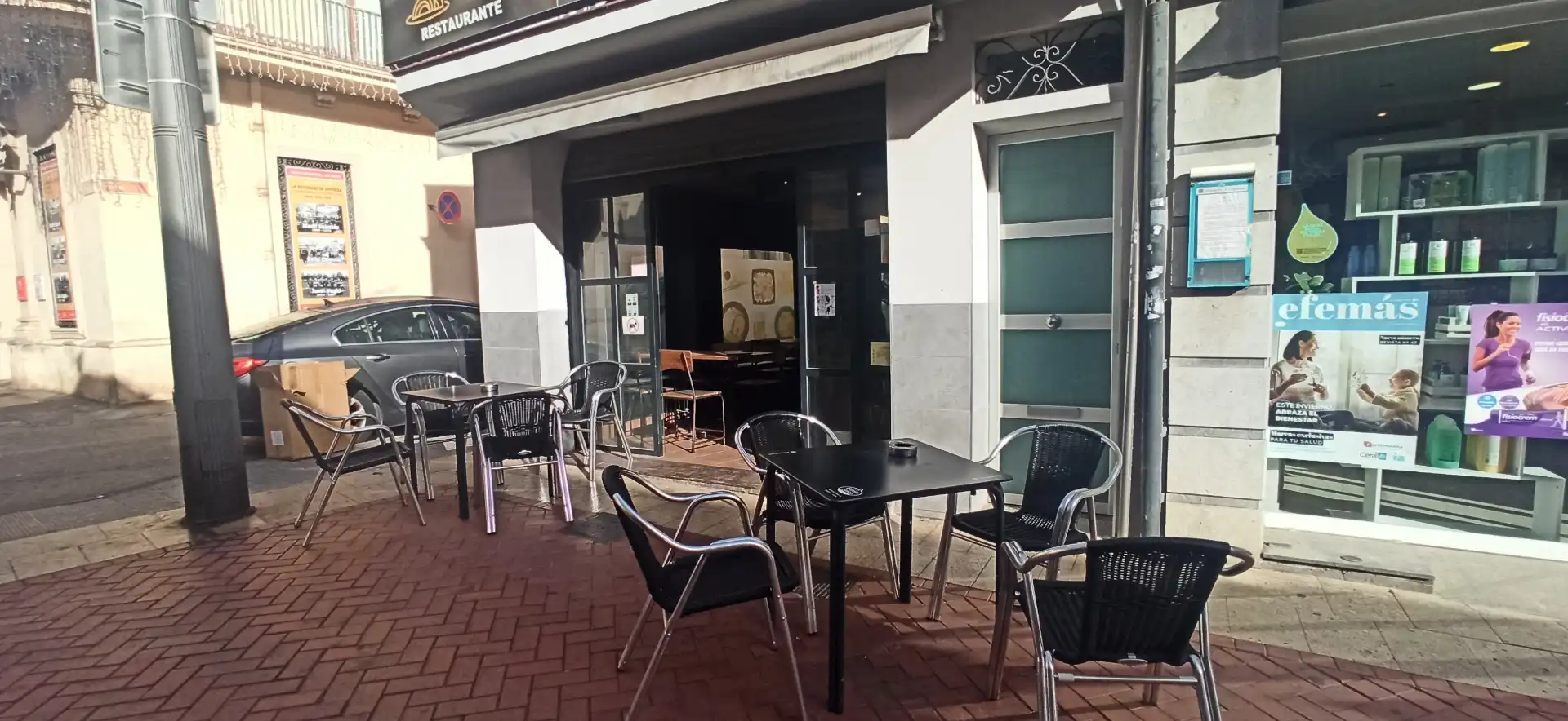 Locale commerciale in cessione a Carrer de Salvador Lluch, imagen 3