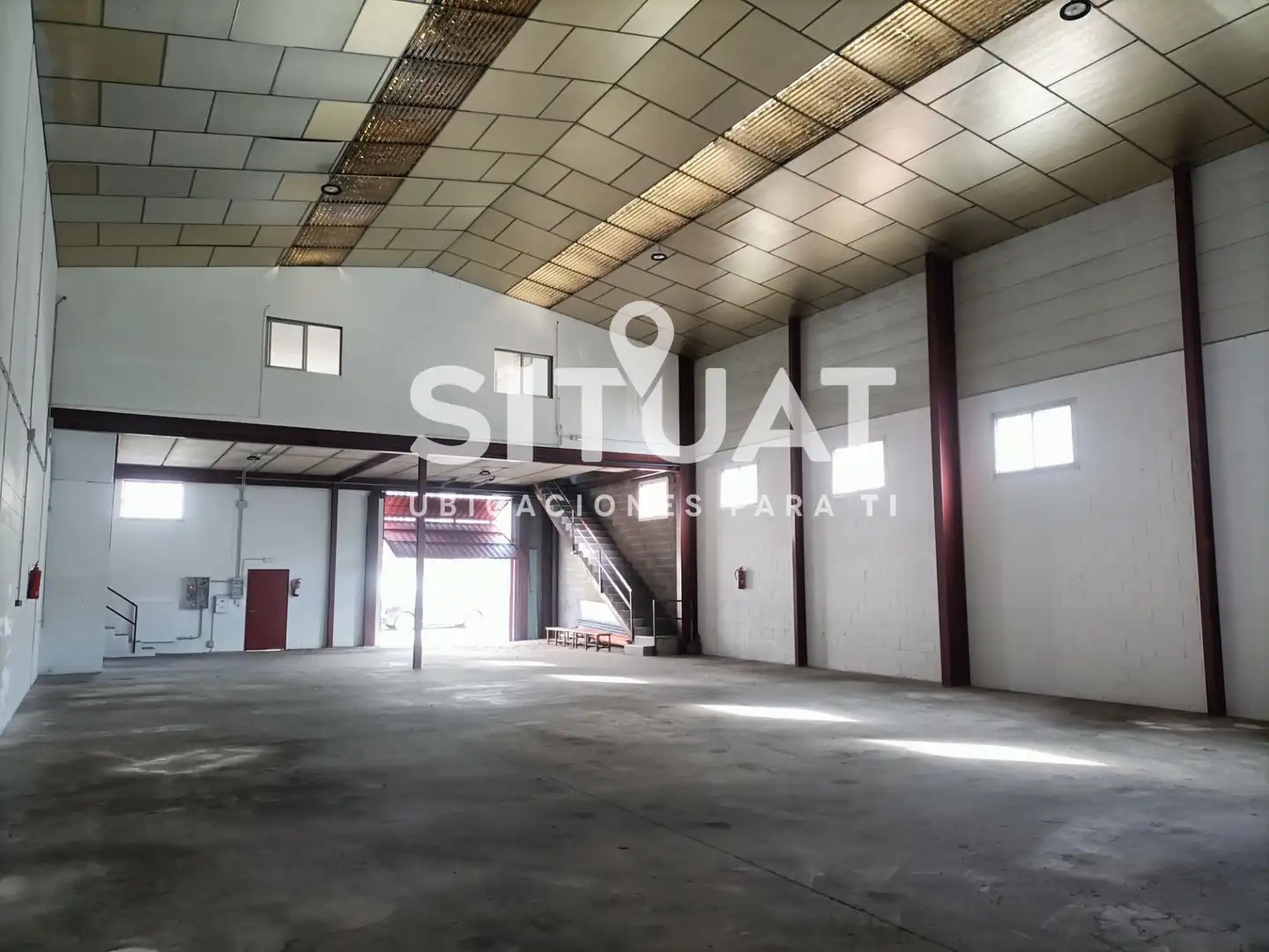 Nau industrial de lloguer a Carrer d'Anselm Clavé, 11, Centre - Can Nadal