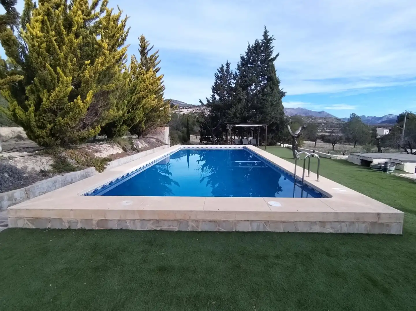 Piscina de Finca rústica en venda en Relleu amb Aire condicionat, Jardí privat i Terrassa