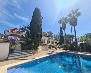 Jardí de Finca rústica en venda en Sotogrande amb Calefacció i Piscina