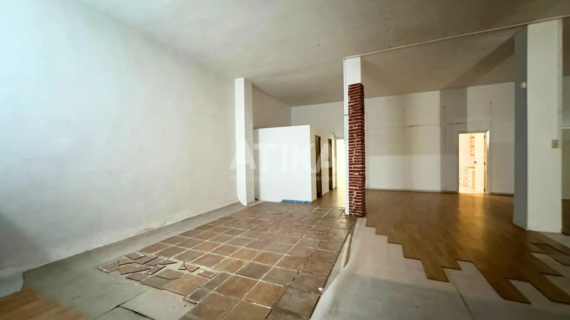 Business premises to rent in Sant Josep - Zona Hospital, imagen 9