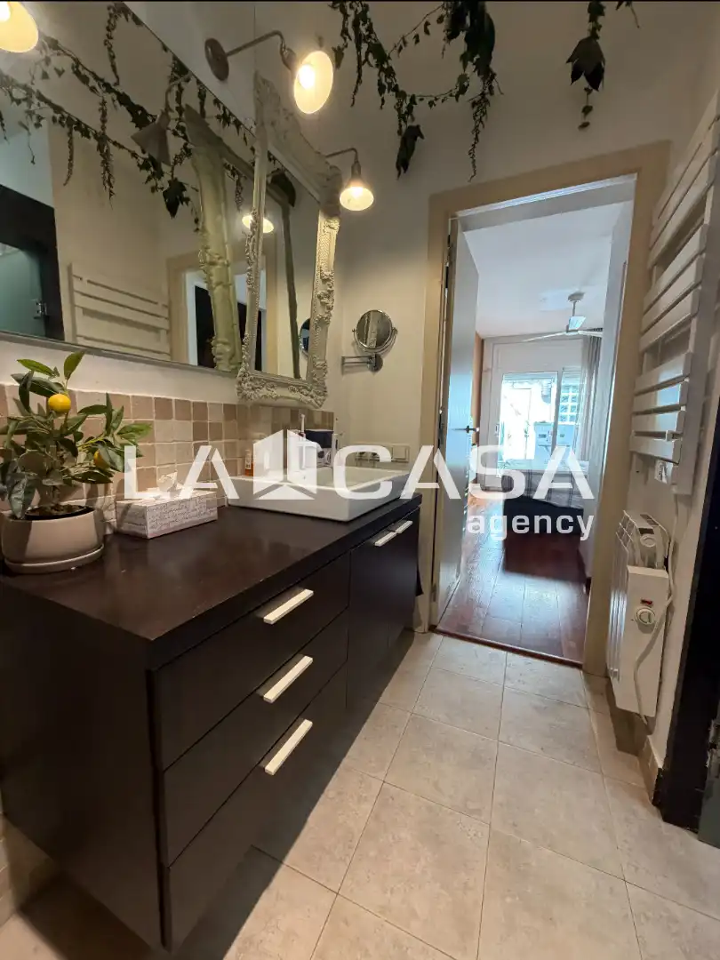 Flat for sale in Badalona  with Air Conditioner and Terrace
