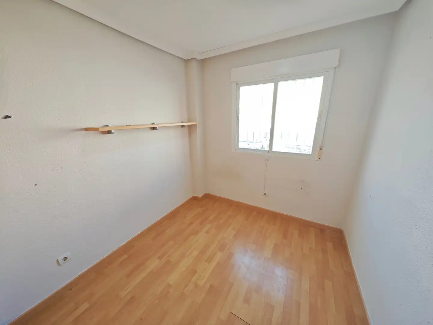 Schlafzimmer von Wohnung zum Verkauf in Mutxamel mit Privatgarten, Parkett und Terrasse
