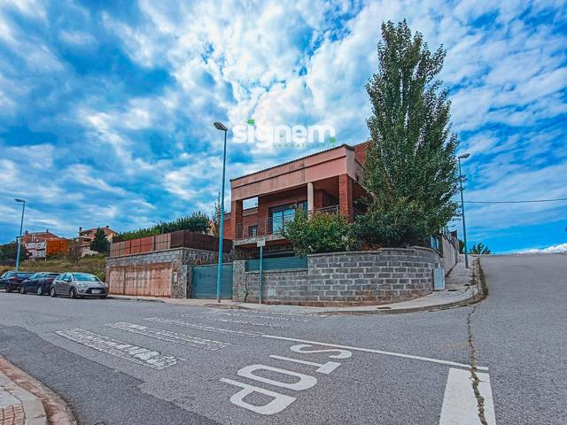 Casa-chalet en Venta en Sant Salvador de Guardiola