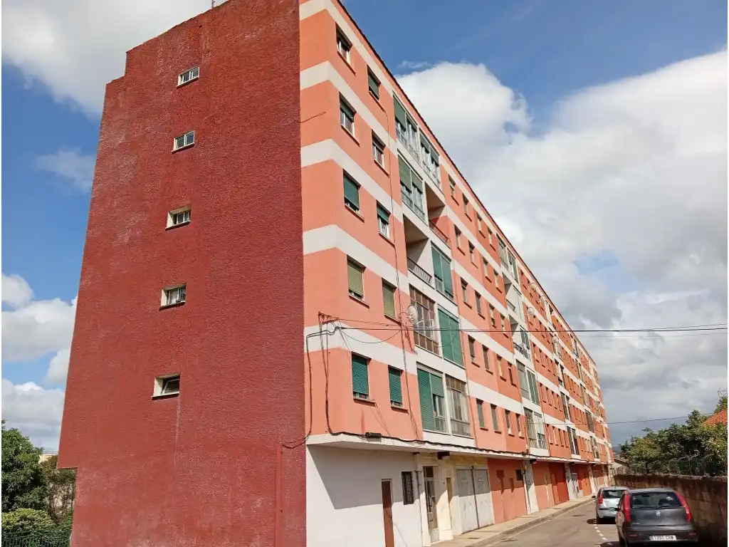 Vista exterior de Pis en venda en Corvera de Asturias