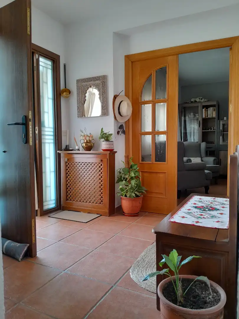 Casa o chalet en venta en Cobisa con Calefacción, Jardín privado y Amueblado