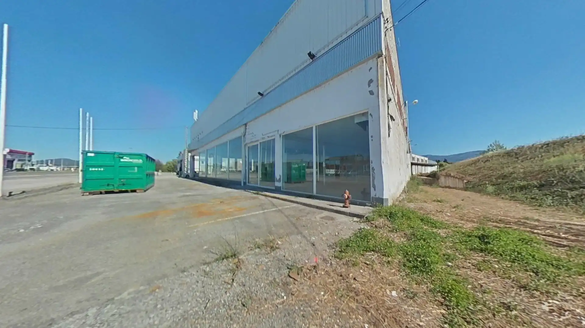 Nau industrial en venda a Calle NVI (MADRID-LA CORUÑA) P.K. 391 S/N
