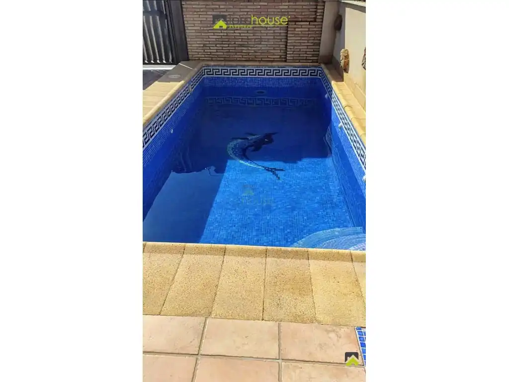 Schwimmbecken von Maisonette zum Verkauf in Lorca
