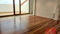 Living room of Flat for sale in Santander  with Heating, Terrace and Storage room