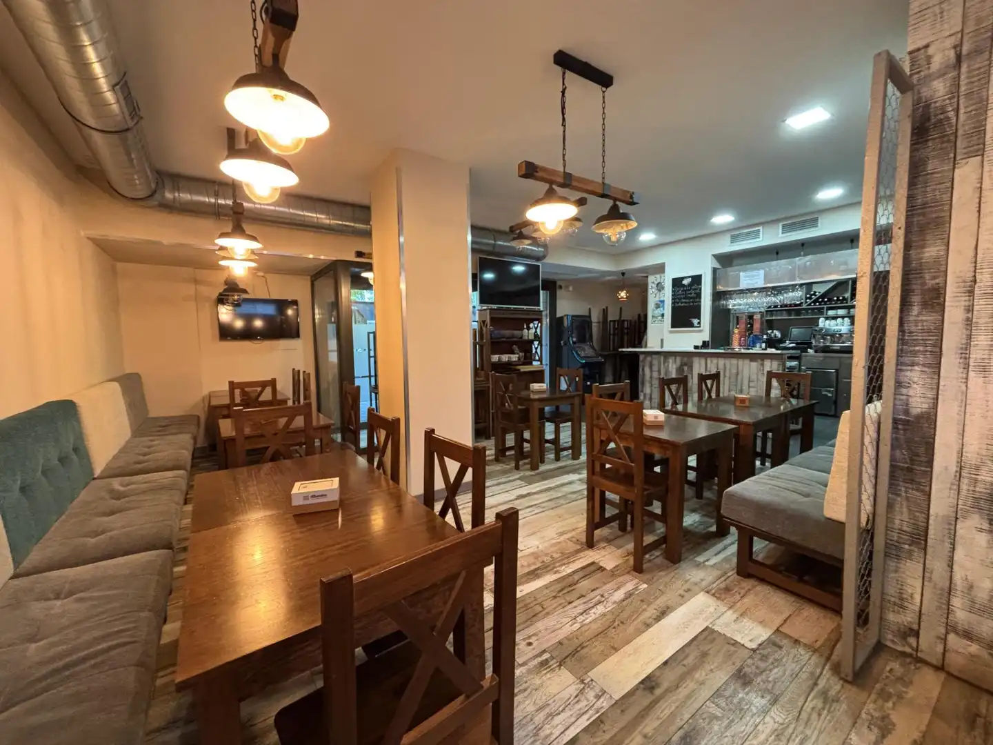 Local comercial en traspaso en Calle del Kilimanjaro, imagen 14