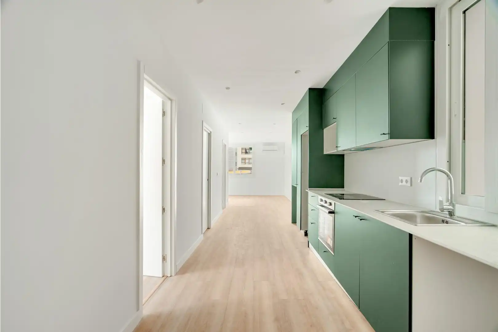 Flat with terrace for sale in Plaza Nogalera, imagen 4