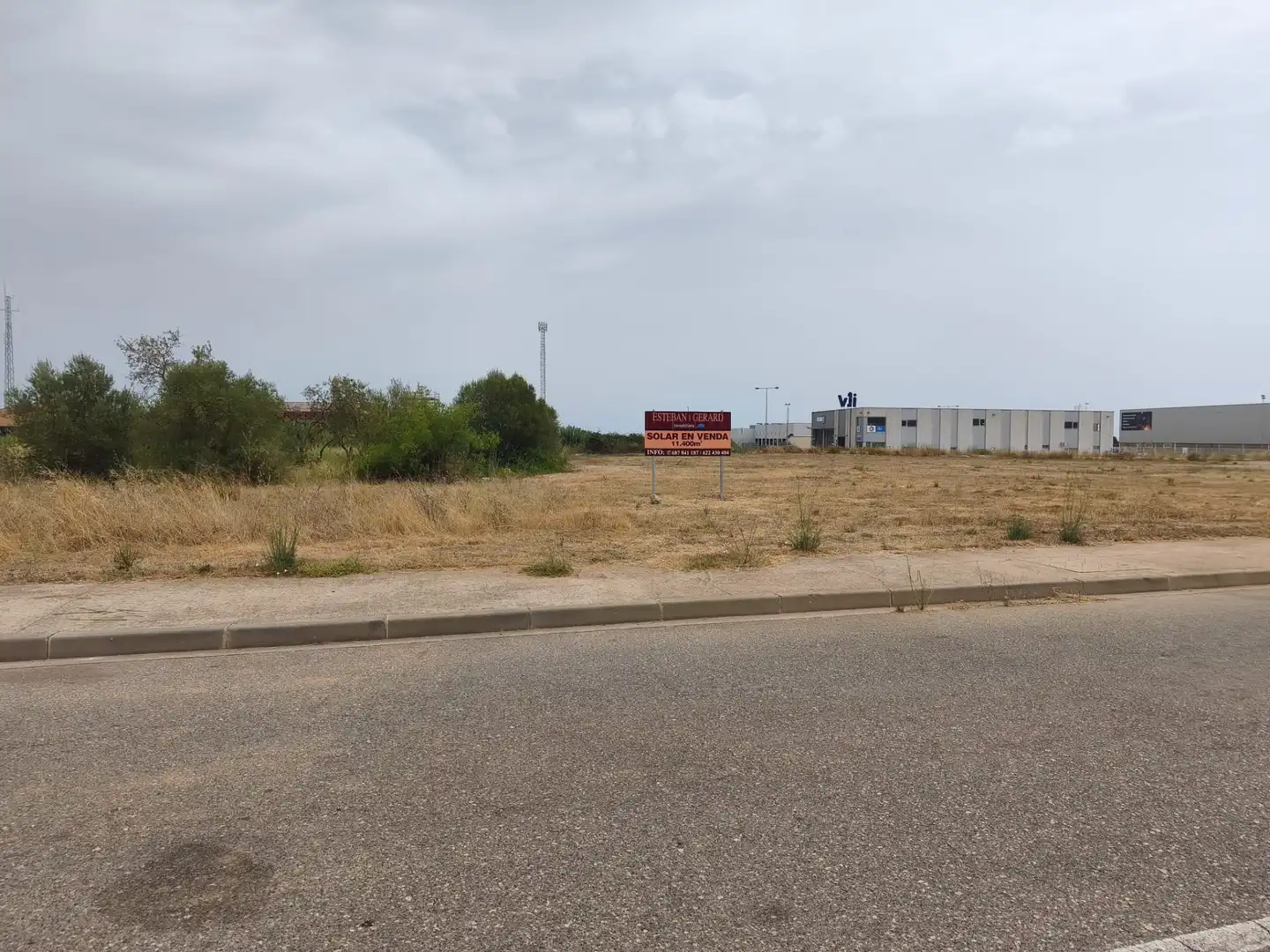 Terrenos y solares en venta en Danuvi 17, imagen 2