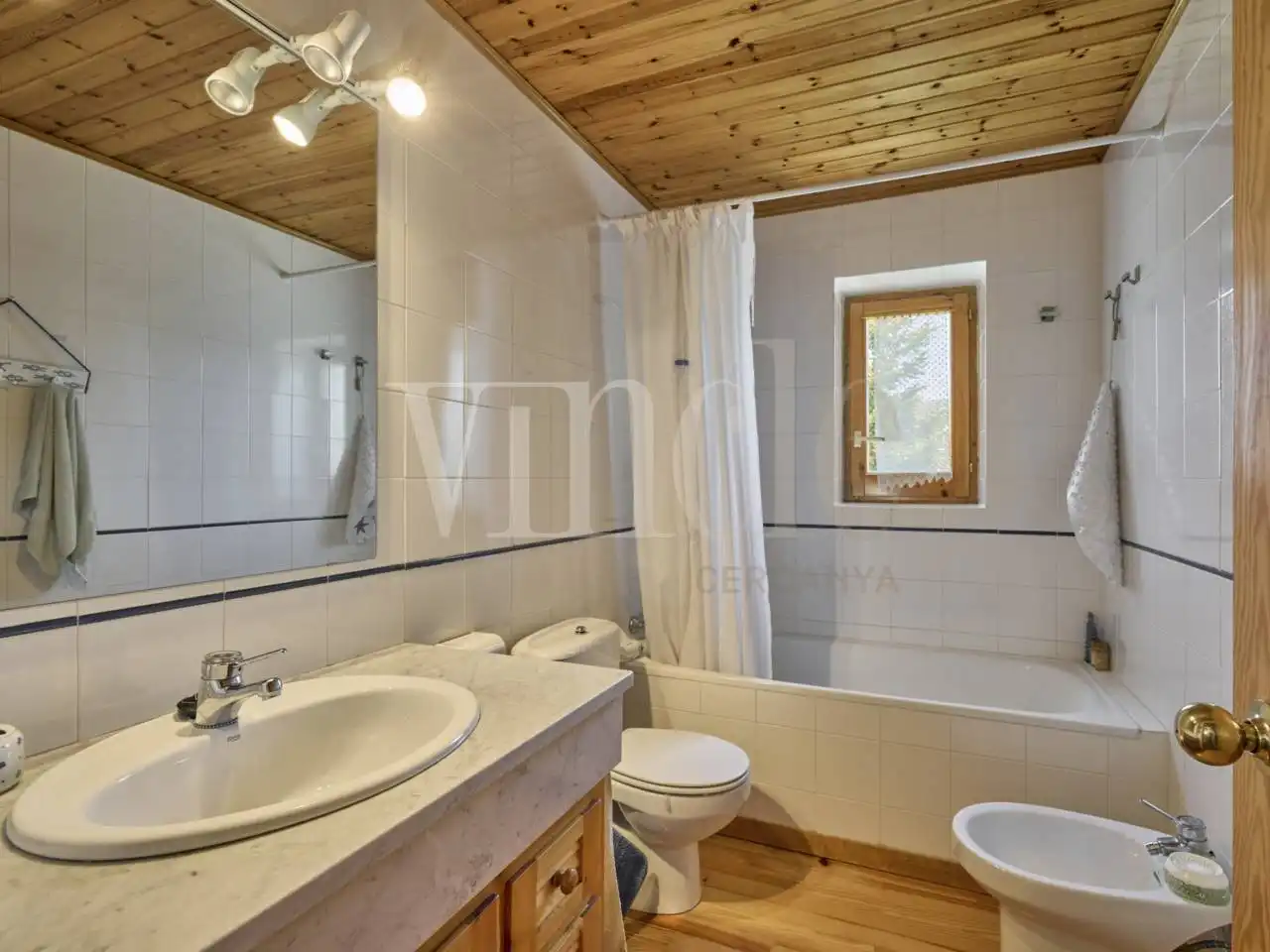 Bathroom of Detached homes for sale in Puigcerdà  with Heating, Parquet flooring and Terrace