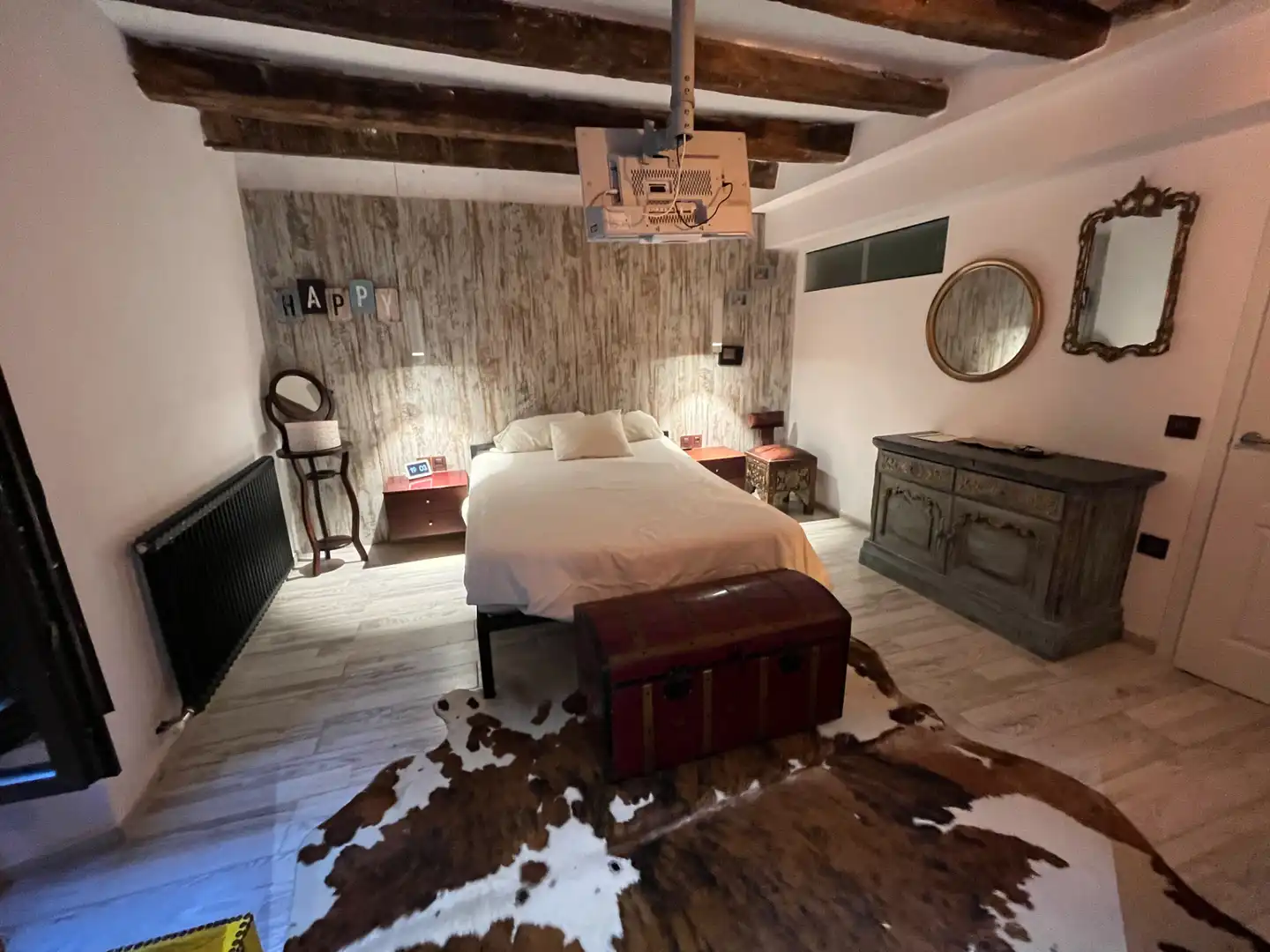 Habitación de Casa adosada en venta en Manlleu con Calefacción, Jardín privado y Parquet