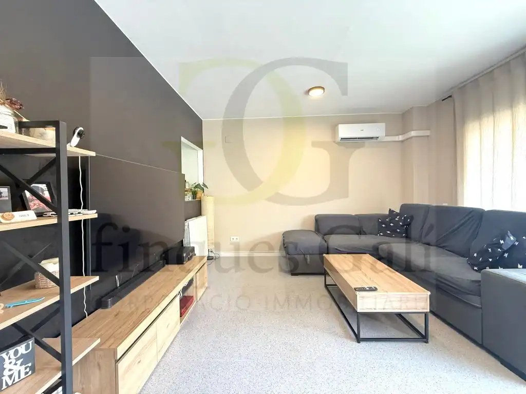 Sala de estar de Piso en venta en Sant Fruitós de Bages con Aire acondicionado, Trastero y Balcón