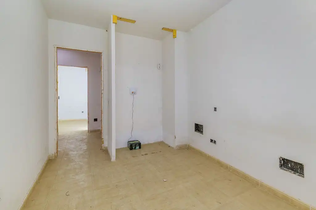 Casa adosada en venta en Valdeaveruelo, Guadalajara