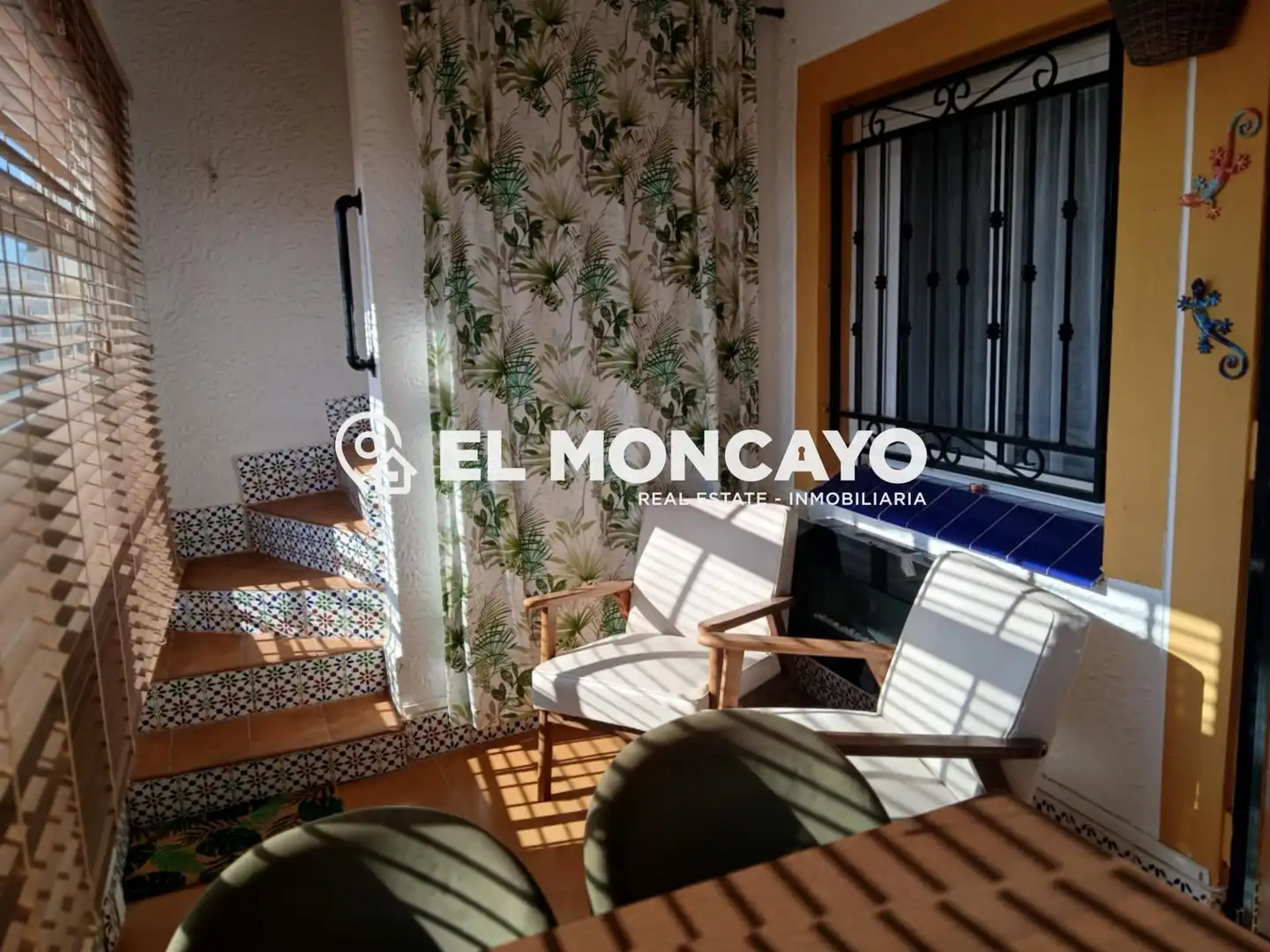 Terrassa de Casa o xalet en venda en Orihuela amb Aire condicionat, Calefacció i Jardí privat