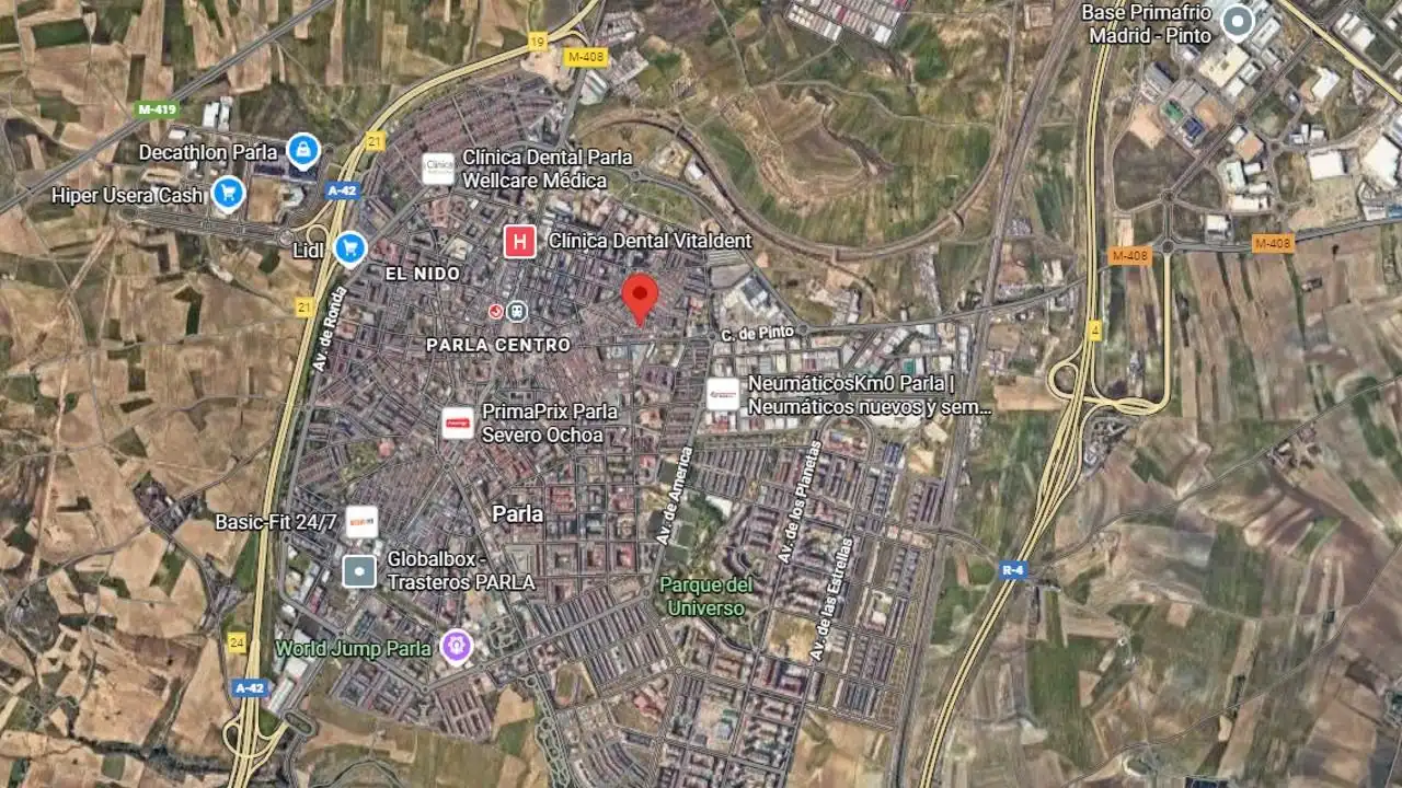 Vista exterior de Piso en venta en Parla