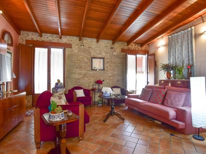 Living room of Flat for sale in Silla  with Air Conditioner, Heating and Terrace