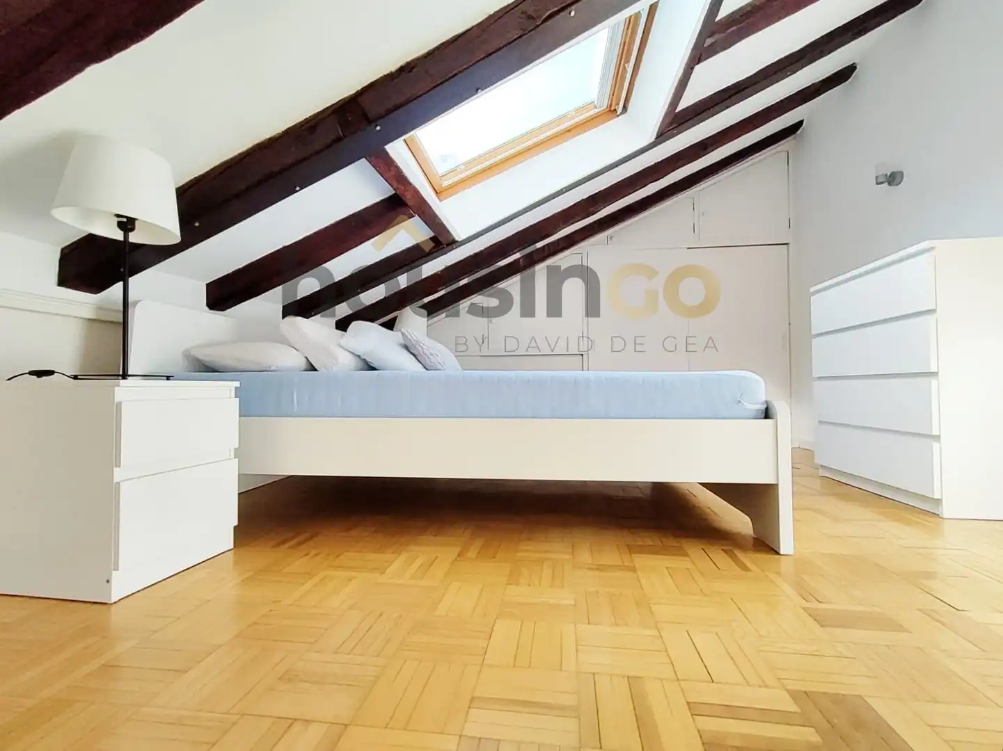 Bedroom of Duplexes for rent in Madrid  with Air Conditioner, Heating and Furnished