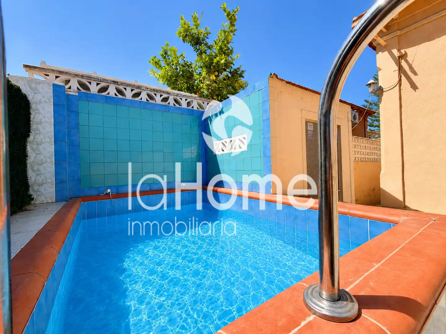 Piscina de Casa o chalet en venta en Paterna con Aire acondicionado, Jardín privado y Terraza