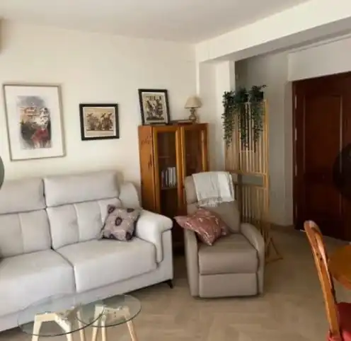 Wohnung zur Miete in Calle Agustina de Aragón, 21, Fígares