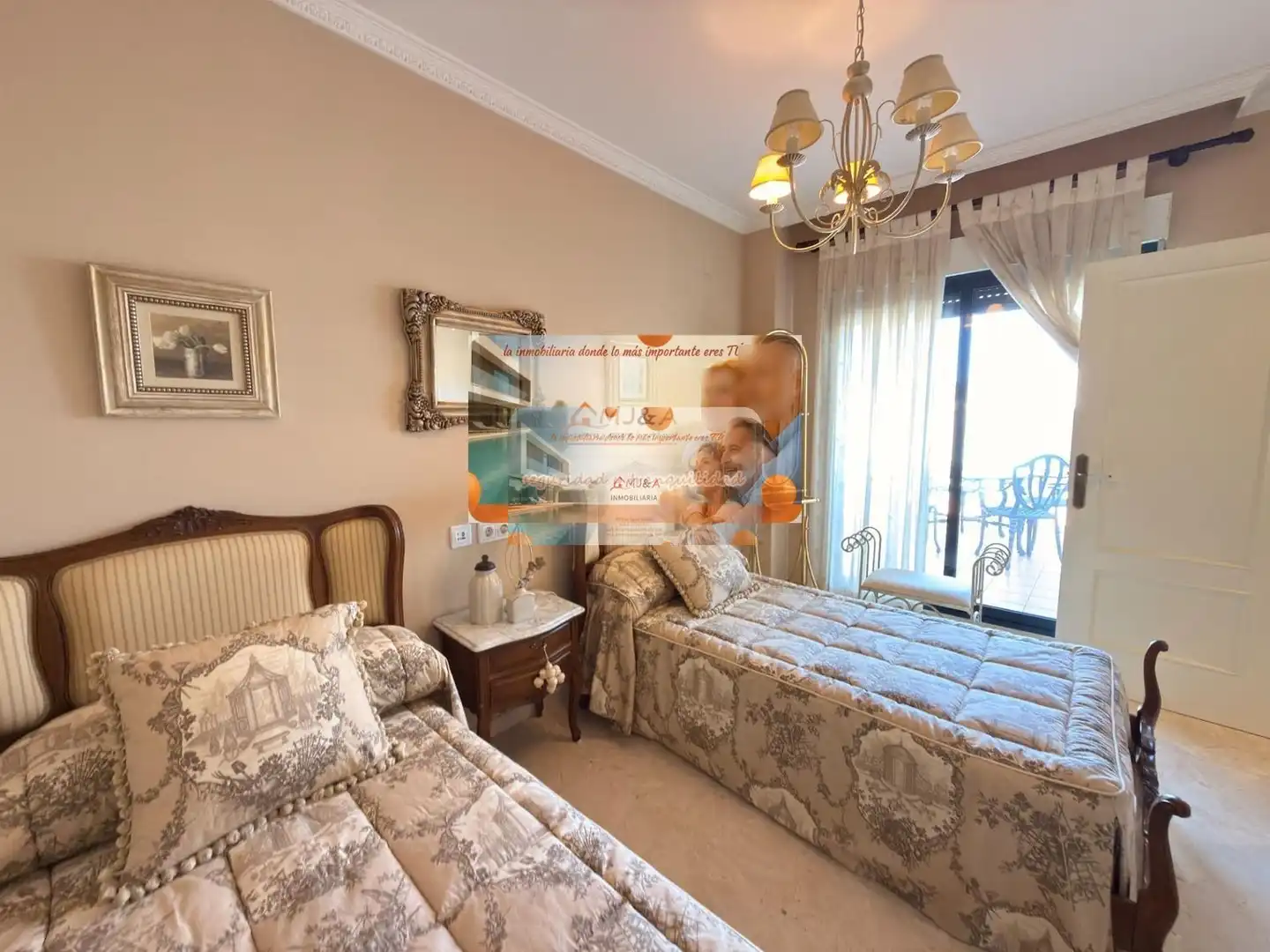 Habitación de Dúplex en venta en Castellón de la Plana / Castelló de la Plana con Calefacción, Parquet y Terraza