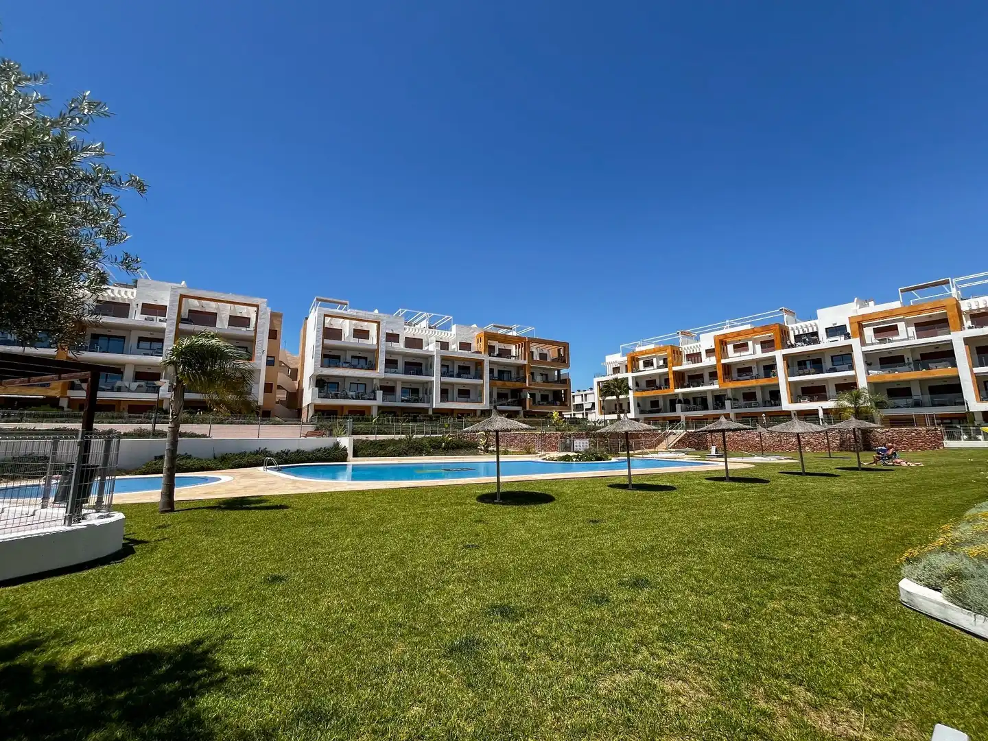 Exterior view of Apartments for rent in Orihuela  with Air Conditioner, Terrace and Furnished