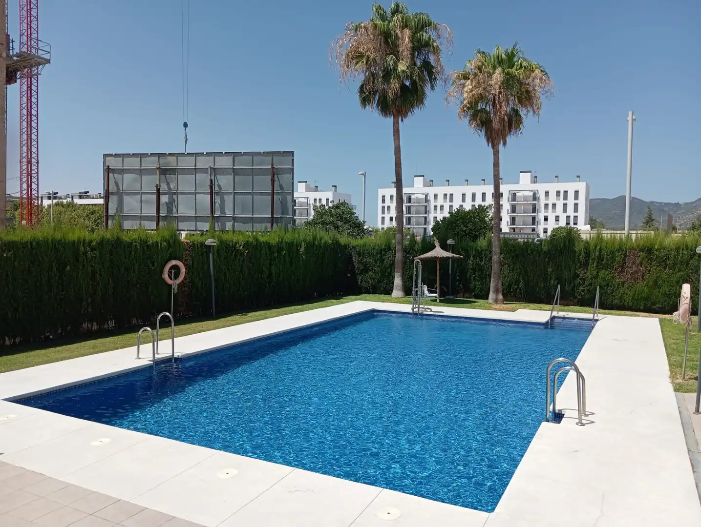 Piscina de Pis en venda en Córdoba amb Aire condicionat, Calefacció i Terrassa