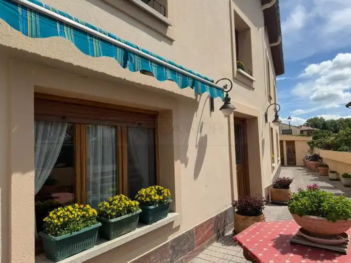 Exterior view of Detached homes for sale in Vitoria - Gasteiz  with Heating, Private garden and Parquet flooring