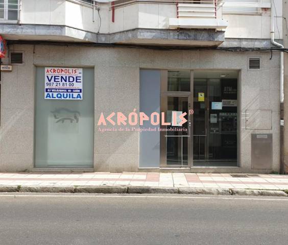 Local comercial en Alquiler en CORPUS CHRISTI en San Andrés del Rabanedo pueblo