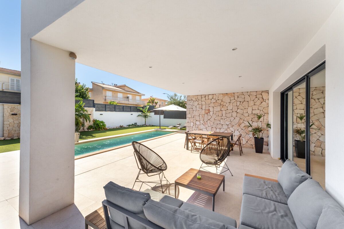 Terrace of House or chalet for sale in Marratxí  with Air Conditioner, Heating and Private garden
