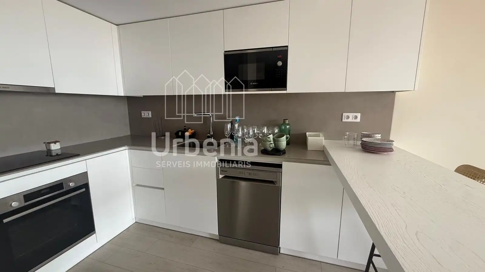 Cocina de Piso de alquiler en Mataró con Aire acondicionado, Calefacción y Terraza