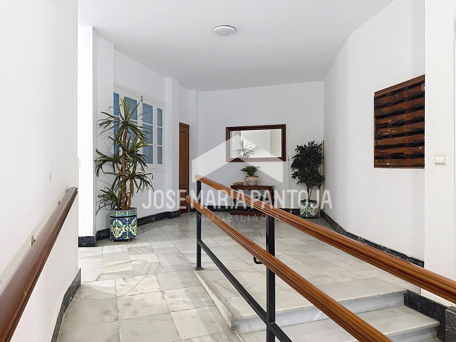 Pis en venda en Jerez de la Frontera amb Traster