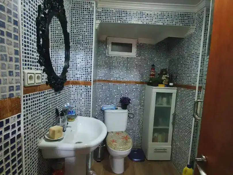 Baño de Piso en venta en Guadix con Balcón