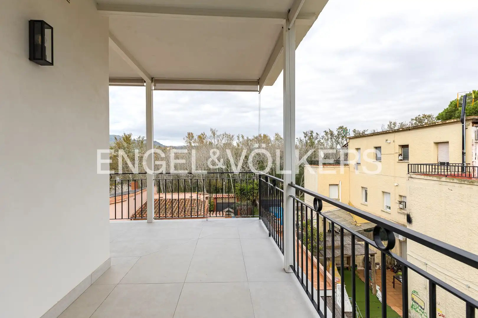 Balcony of Houses for rent in Castelldefels  with Air Conditioner, Heating and Private garden