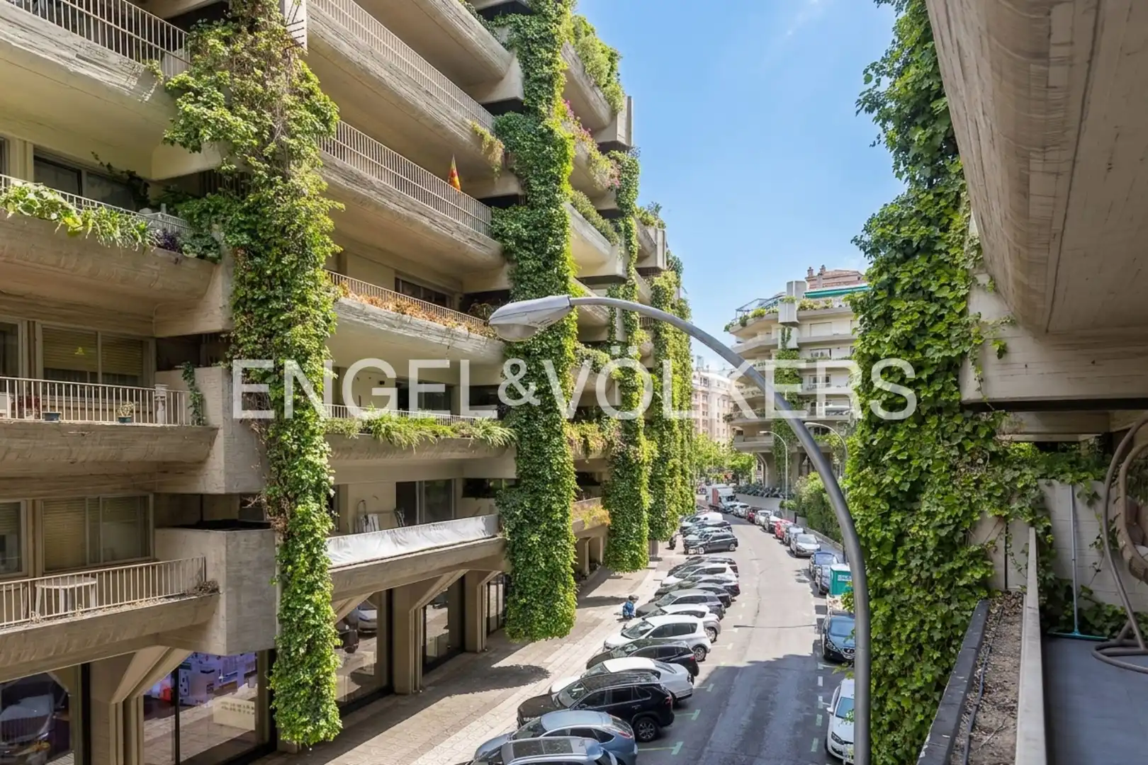 Vista exterior de Pis en venda en Madrid amb Aire condicionat, Calefacció i Terrassa