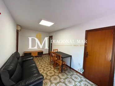 Flat with balcony for sale in Sant Martí