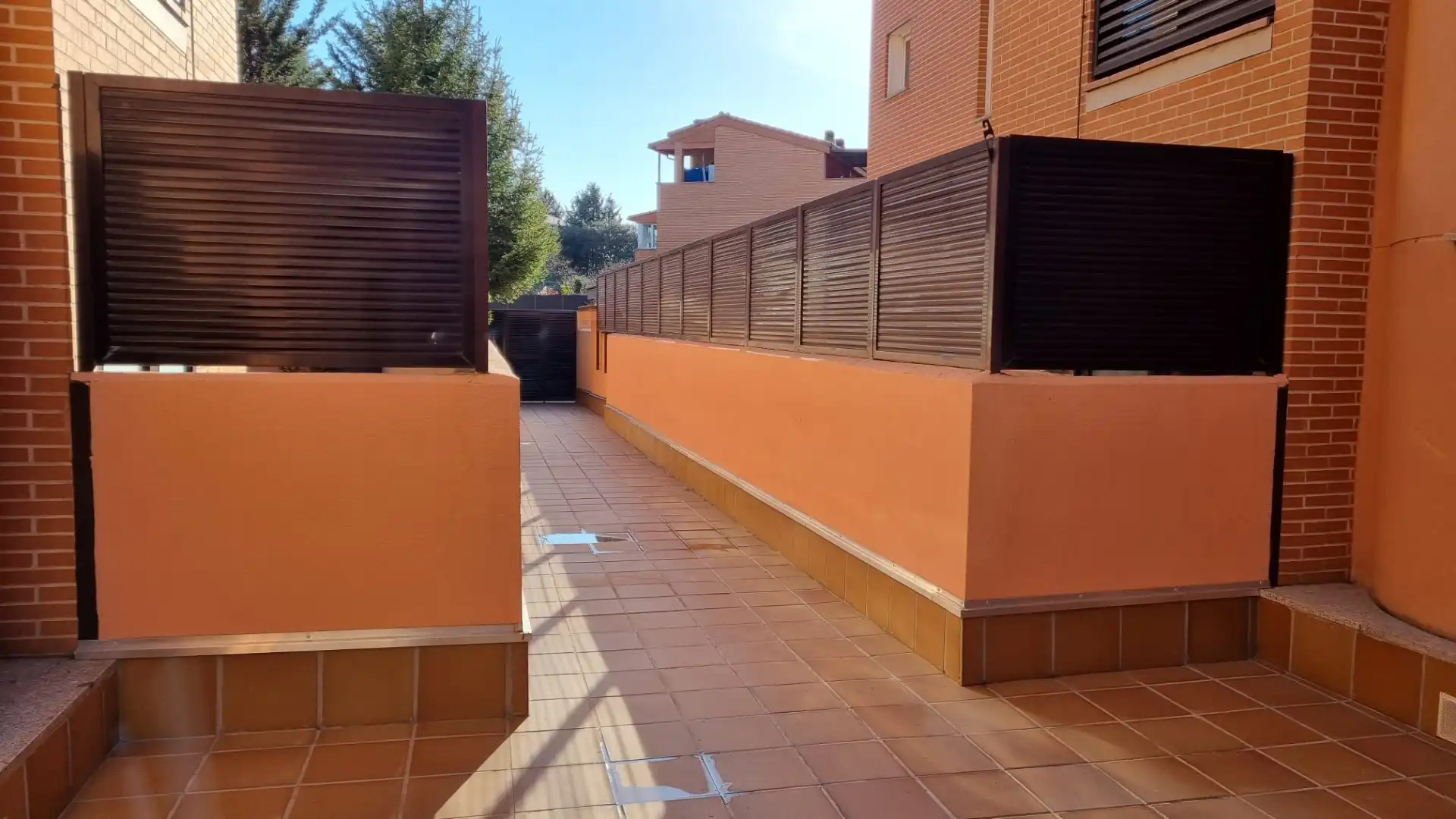 Flat for sale in Calle Vía del Berrocal, Iglesia - Estación