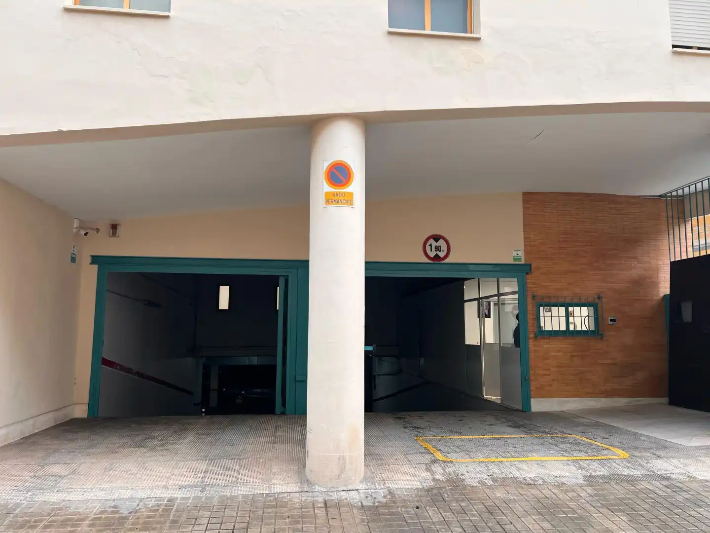 Duplexes for sale in Triana Oeste